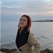 Profesora de escritura, locución, edición y diseño para todas las edades y niveles, especialmente para aquellas que empiezan de 0.